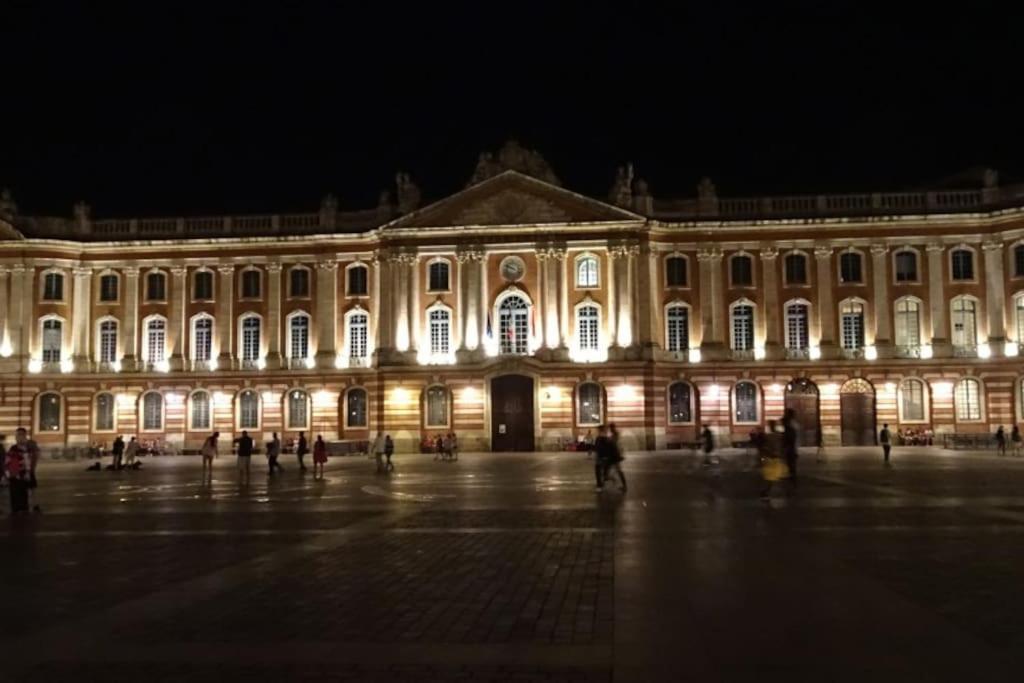 Ferienwohnung A 150 Pas Du Capitole! Toulouse Exterior foto